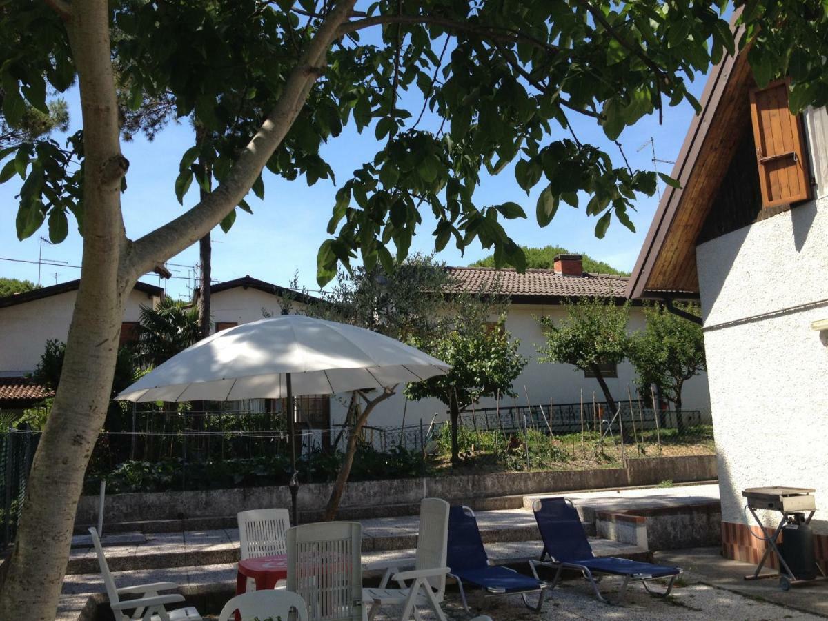 Villino Colussi Vila Lignano Sabbiadoro Exterior foto